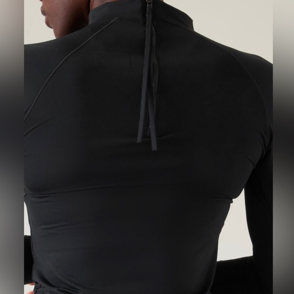 Athleta North Point Rashguard - Picture 4 of 13